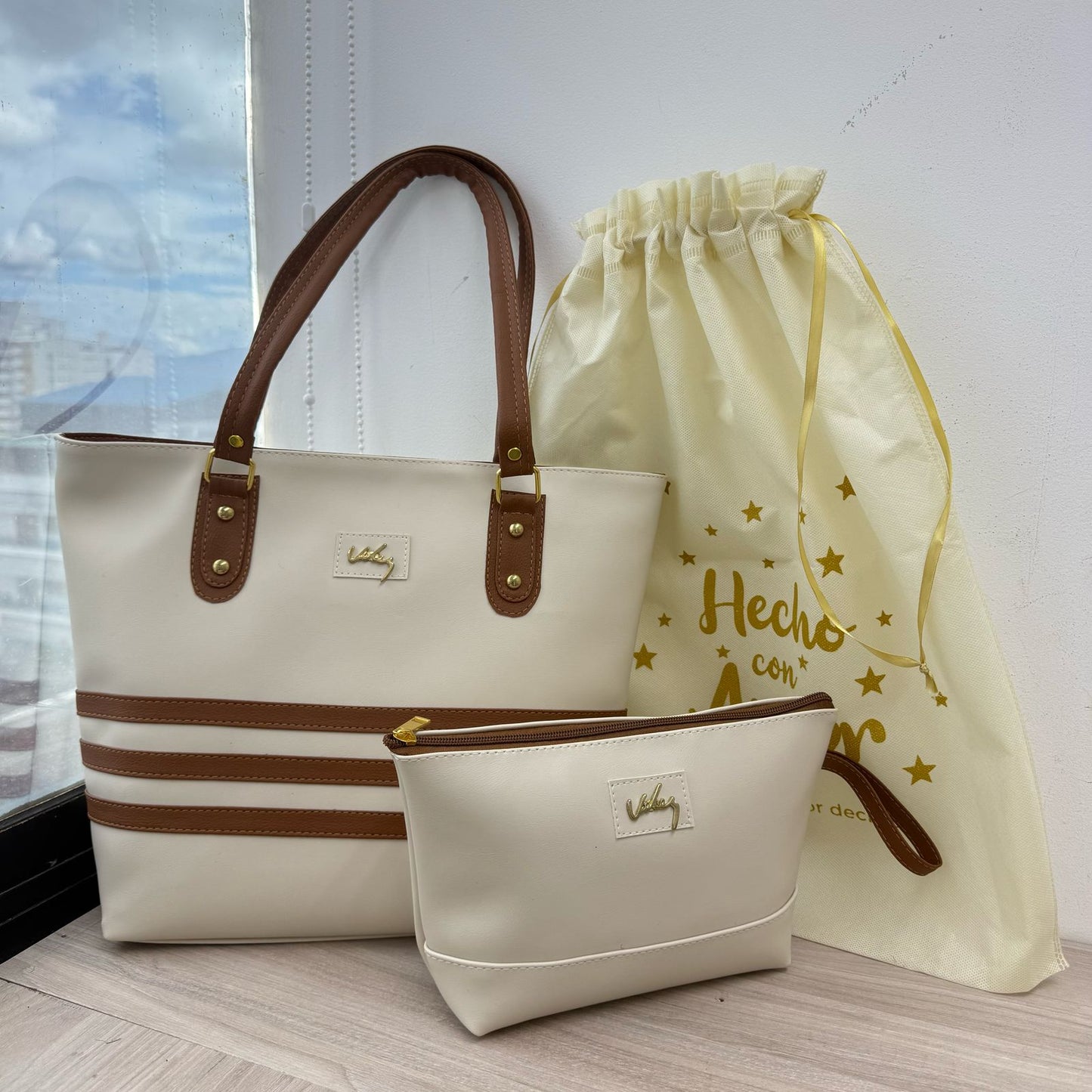 Set Bolso + Cosmetiquera Elegante | Organización y Estilo en un Solo Lugar