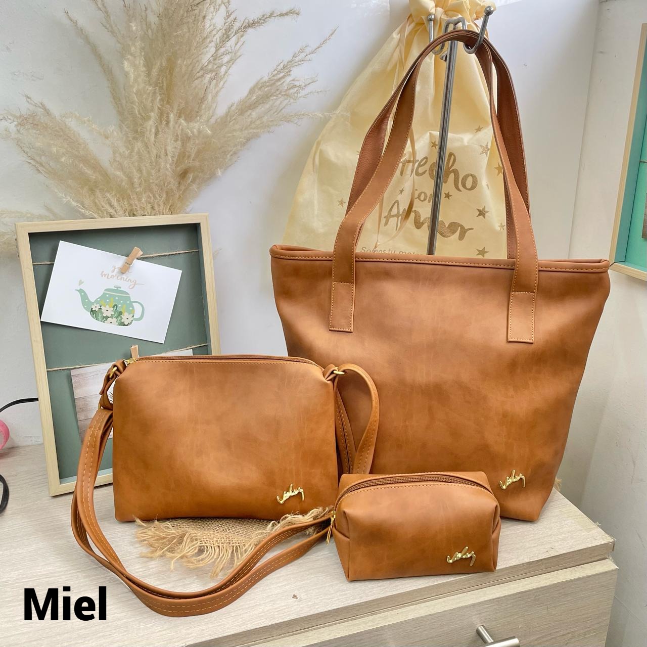 NUEVO TRÍO DACOTA VELEZ – 3 bolsos elegantes por el precio de 1 ✨